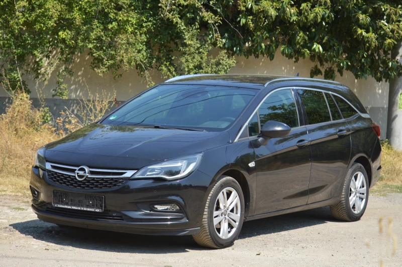 Opel Astra 1.4 Turbo / Автомат / CarPlay / Камера , снимка 1 - Автомобили и джипове - 46916902