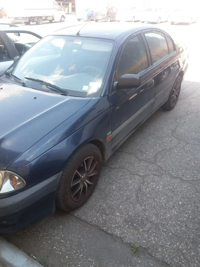 Toyota Avensis, снимка 3 - Автомобили и джипове - 47108269