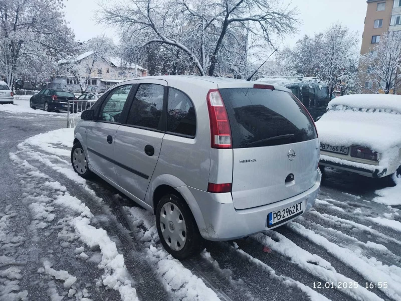 Opel Meriva, снимка 2 - Автомобили и джипове - 48653789