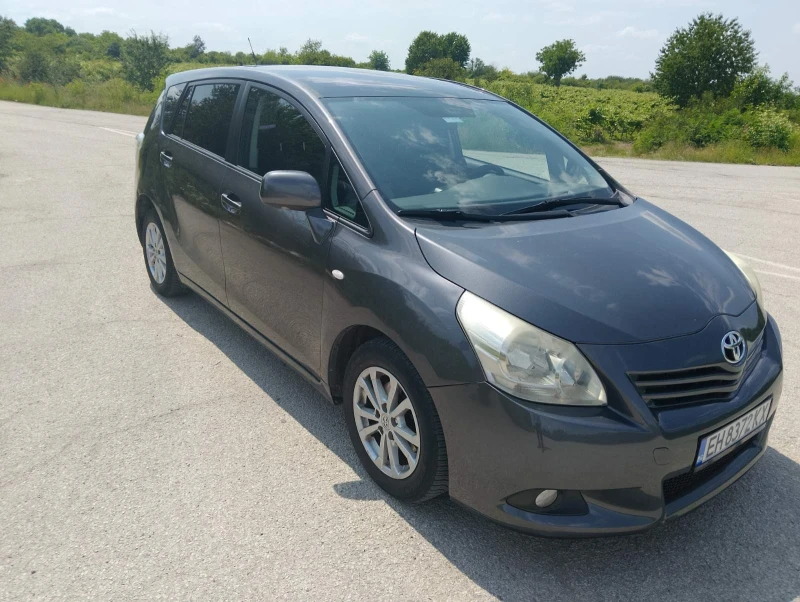 Toyota Verso, снимка 1 - Автомобили и джипове - 49337518