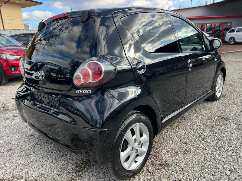Toyota Aygo 1.0* ШВЕЙЦАРИЯ* , снимка 5 - Автомобили и джипове - 49482777