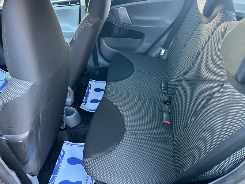 Toyota Aygo 1.0* ШВЕЙЦАРИЯ* , снимка 9 - Автомобили и джипове - 49482777