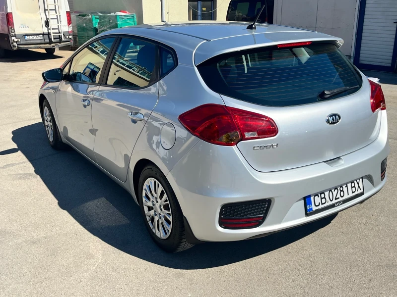 Kia Ceed 1.4, снимка 3 - Автомобили и джипове - 49574655