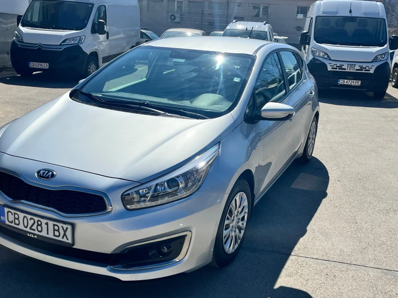 Kia Ceed 1.4, снимка 1 - Автомобили и джипове - 49574655