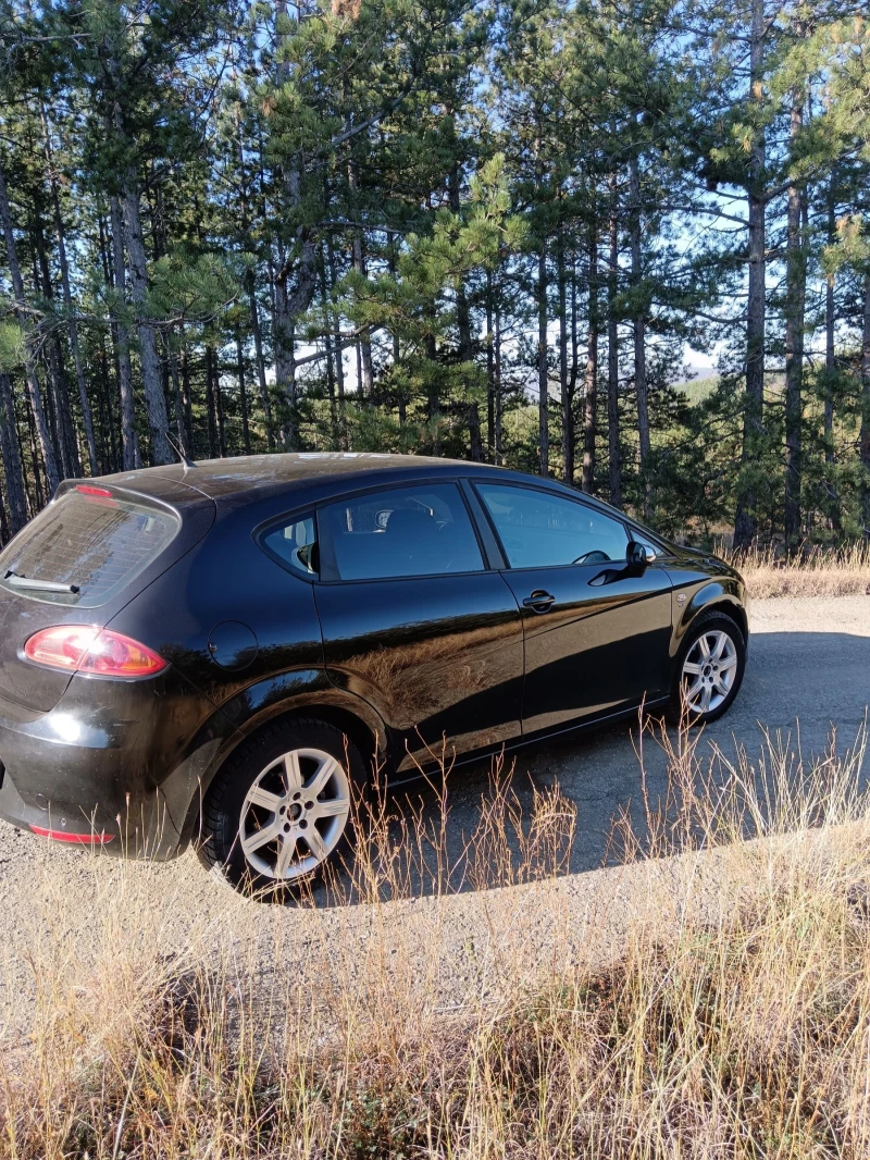 Seat Leon, снимка 4 - Автомобили и джипове - 52261158