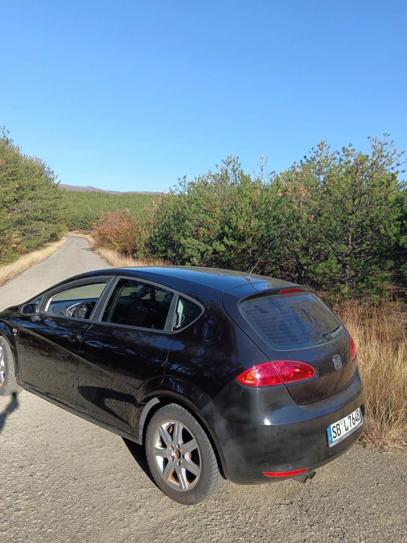 Seat Leon, снимка 2 - Автомобили и джипове - 52261158