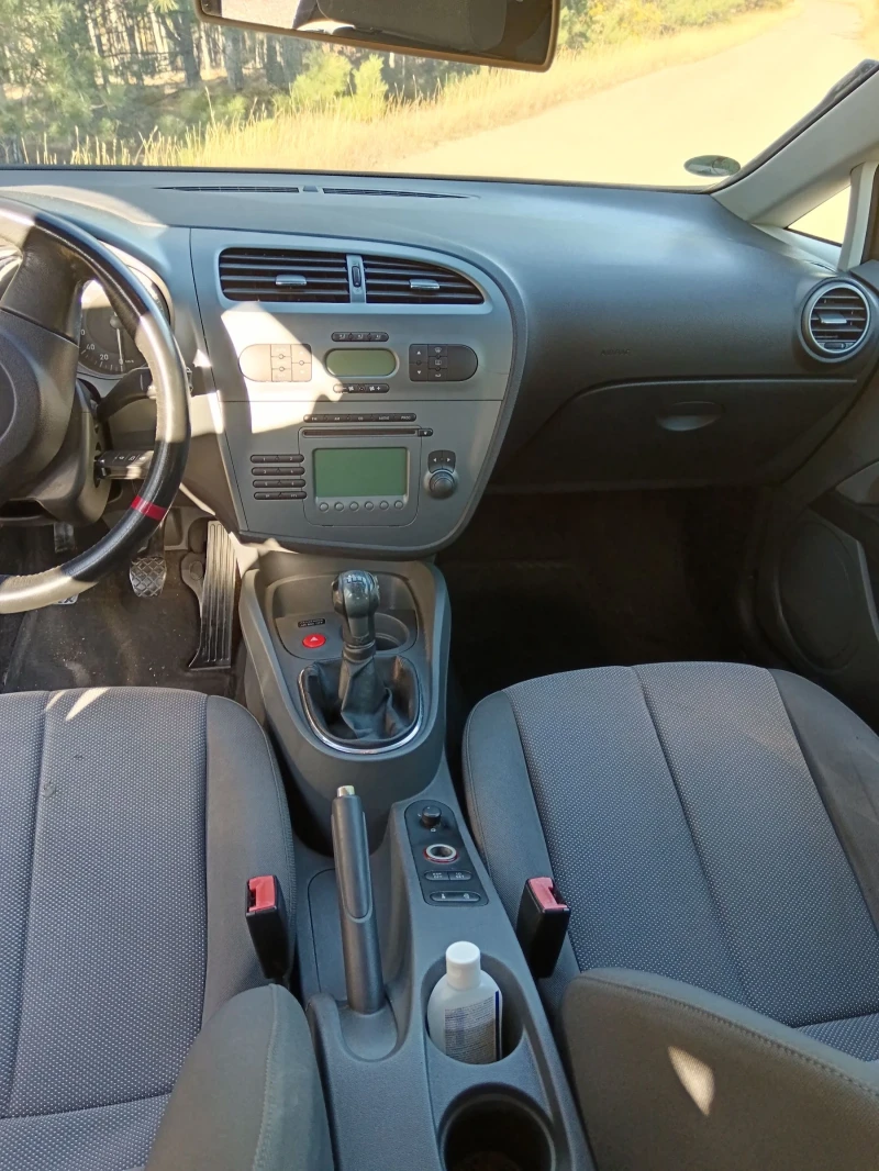 Seat Leon, снимка 5 - Автомобили и джипове - 52261158