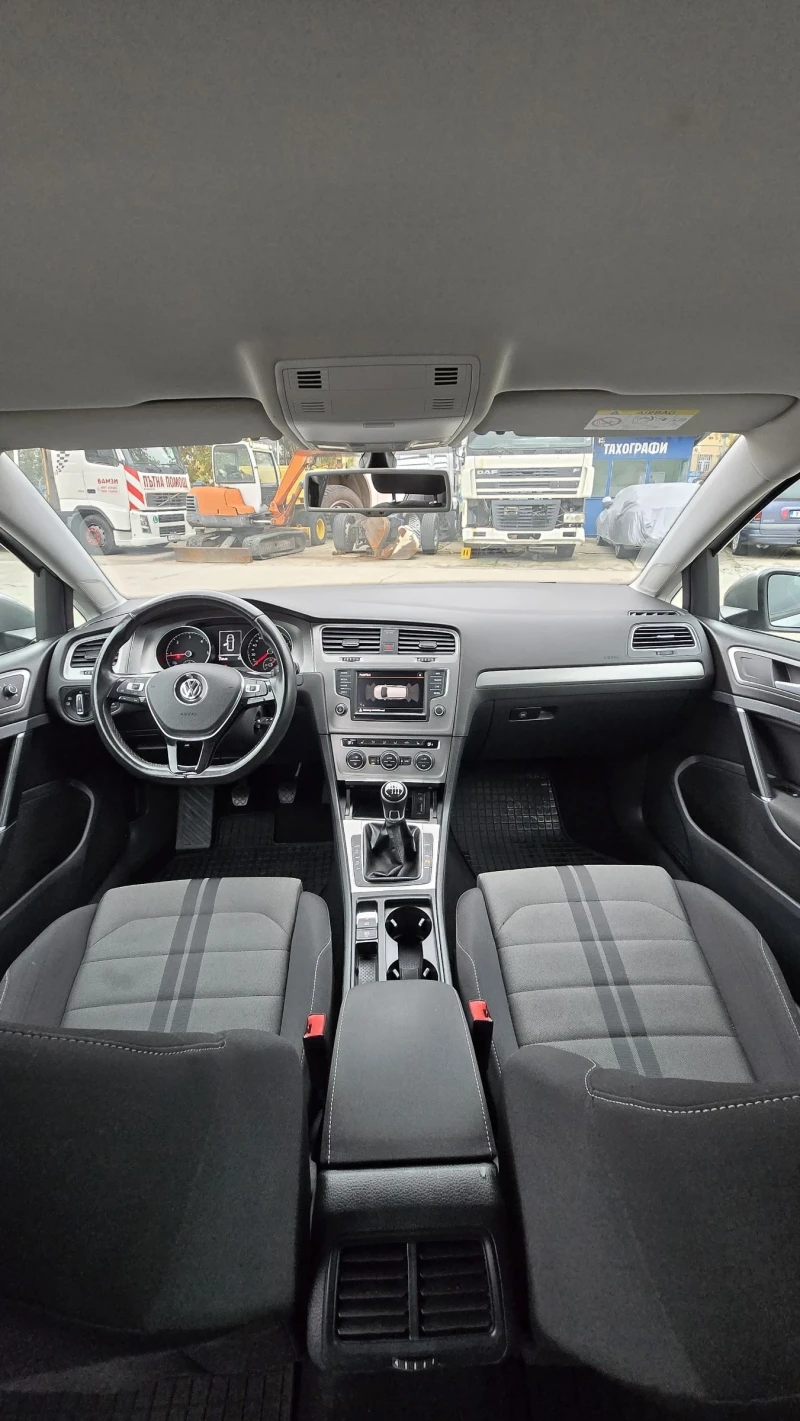 VW Golf 7, 1.6 TDI 4 Motion 110к.с., снимка 12 - Автомобили и джипове - 52309162
