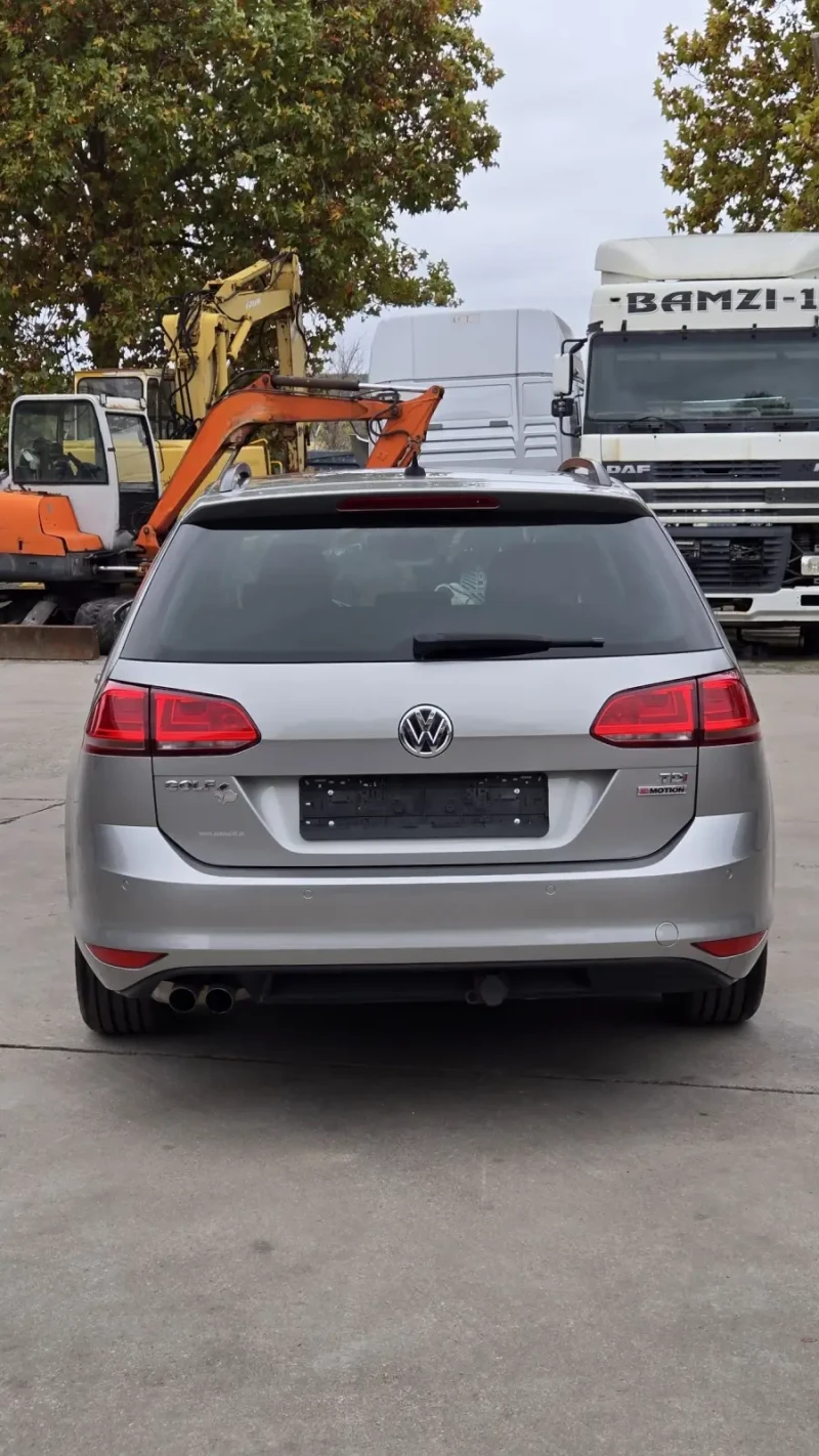 VW Golf 7, 1.6 TDI 4 Motion 110к.с., снимка 8 - Автомобили и джипове - 52309162