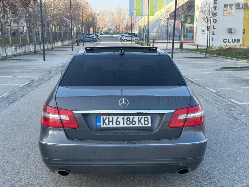 Mercedes-Benz E 300 CDI , снимка 3 - Автомобили и джипове - 52887270