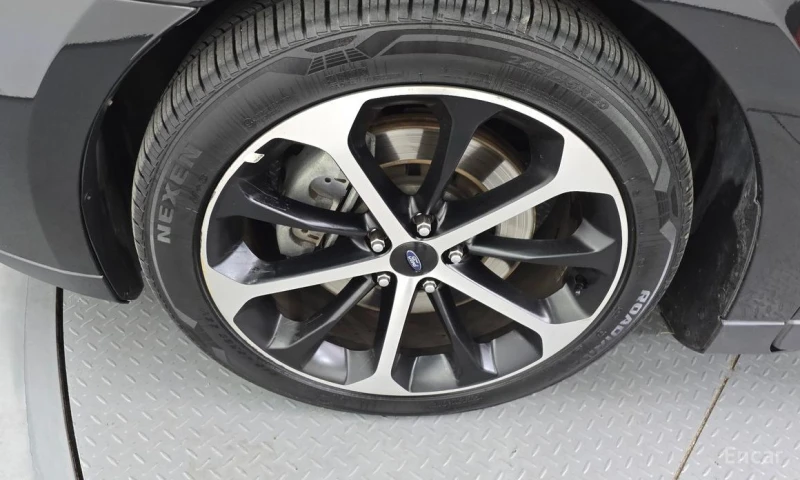 Ford Taurus, снимка 5 - Автомобили и джипове - 52914420