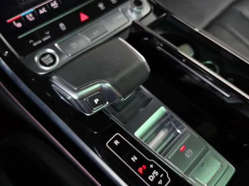 Audi A8 50 TDI Quattro L/ �����/ 360/ PANO/ TV/ HUD/ B&O | Mobile.bg � ����������� 9