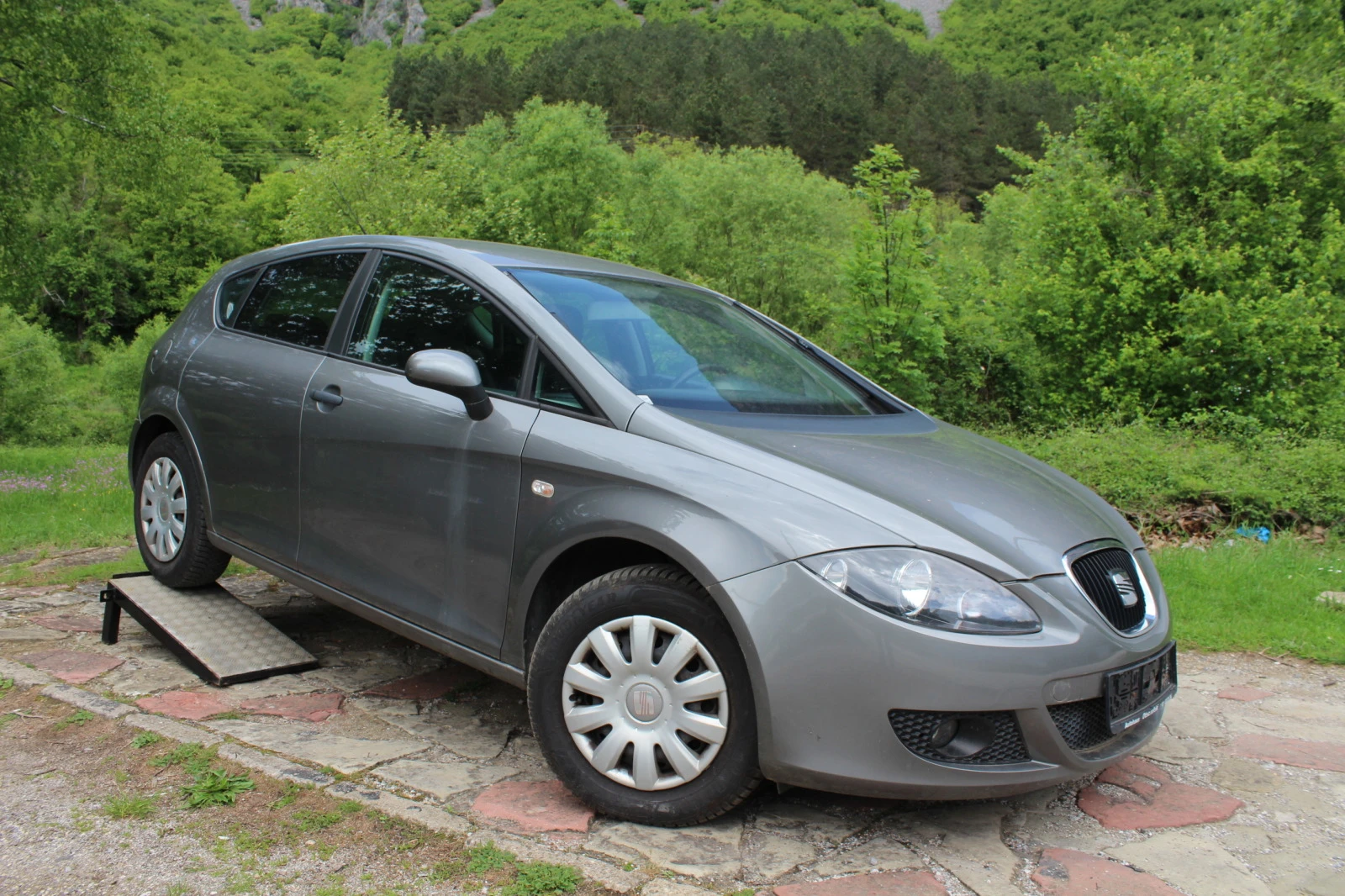 Seat Leon 1.4I 86..   | Mobile.bg   14