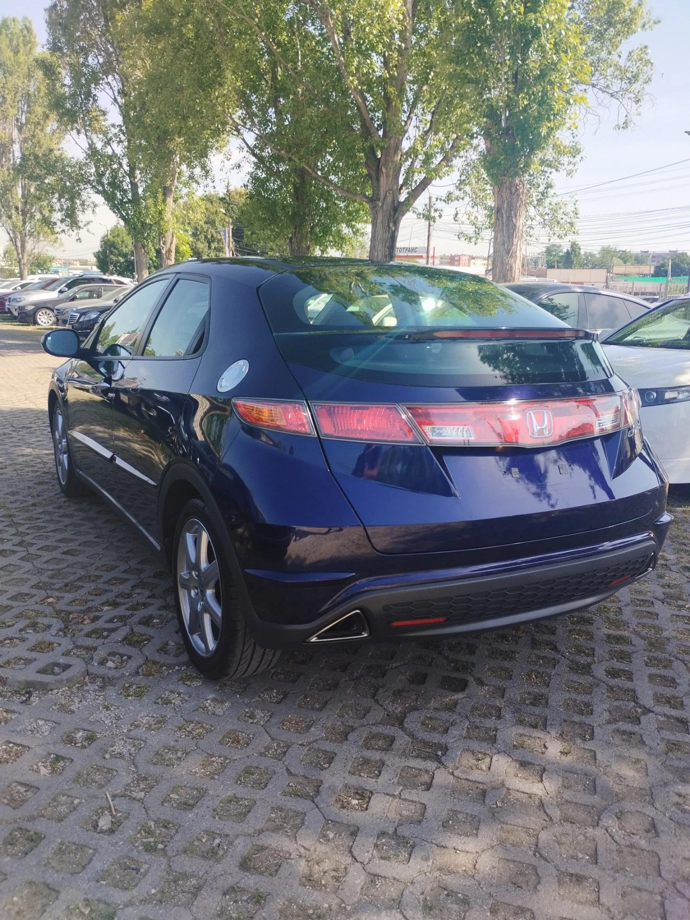 Honda Civic 1.8 benzin  - изображение 8