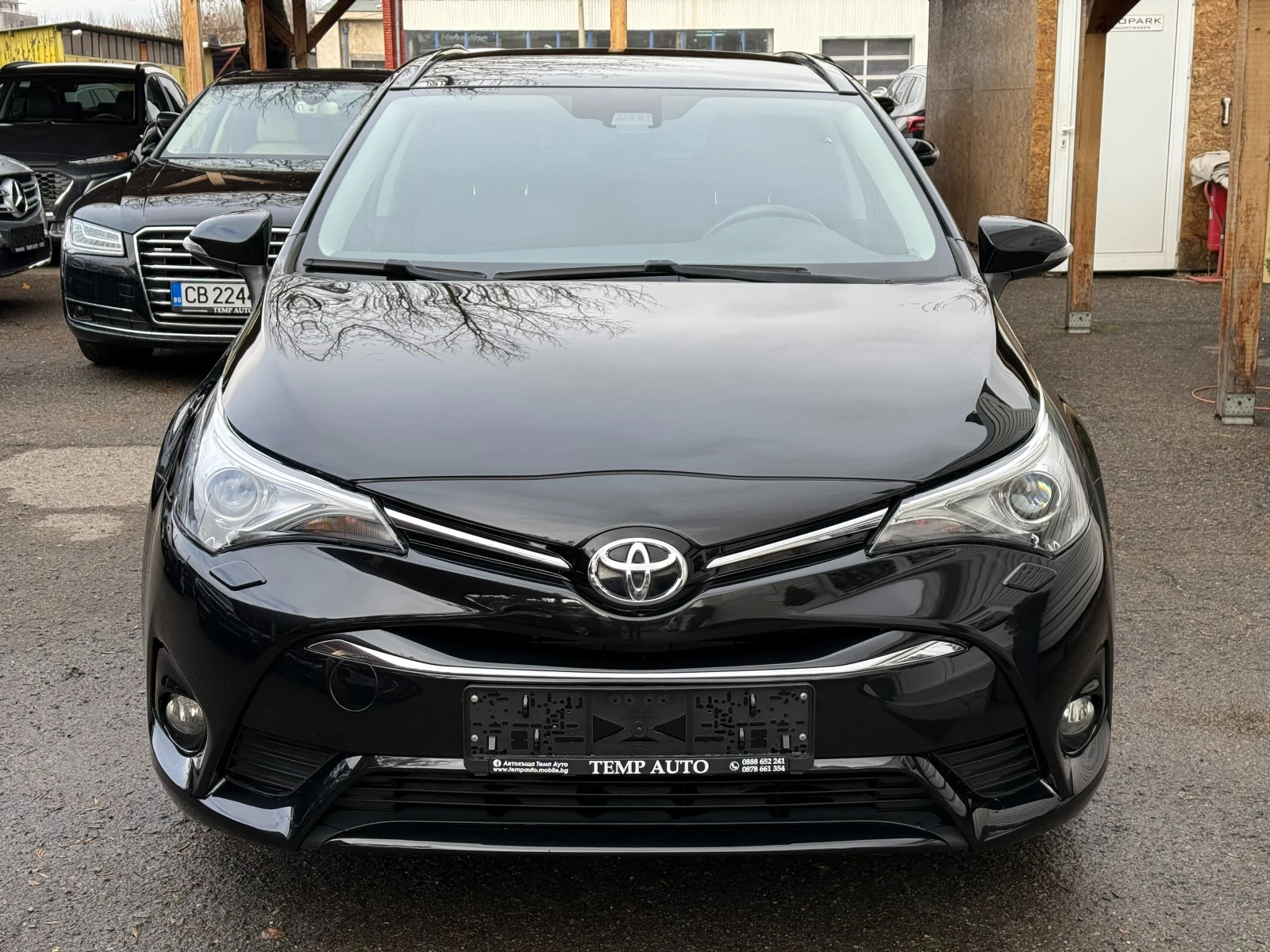 Toyota Avensis 2.0i* СЕРВИЗНА КНИЖКА С ПЪЛНА СЕРВИЗНА ИСТОРИЯ  - изображение 2