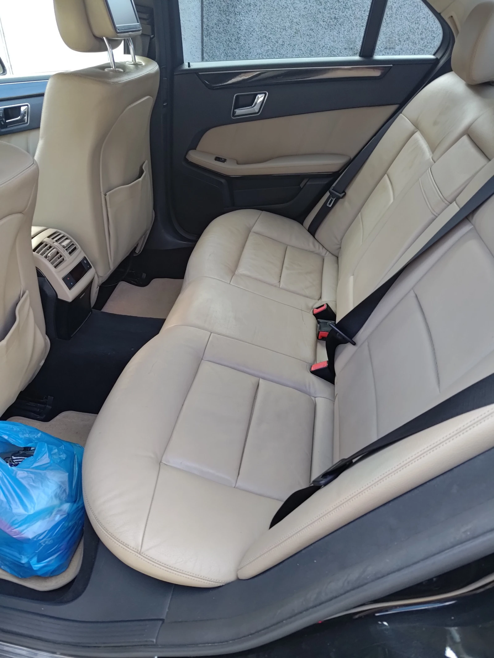 Mercedes-Benz E 250 CDI - изображение 10