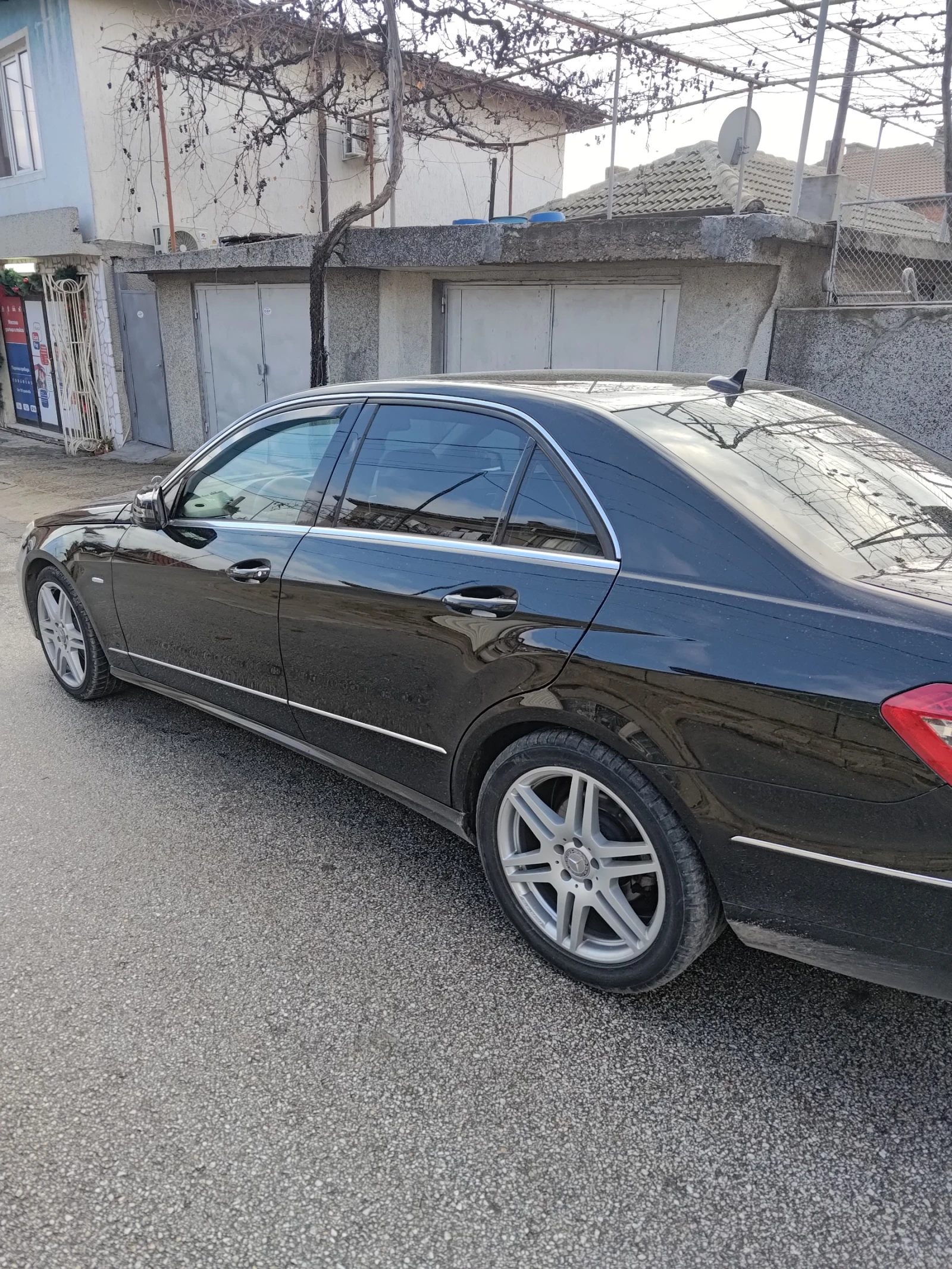 Mercedes-Benz E 250 CDI - изображение 3