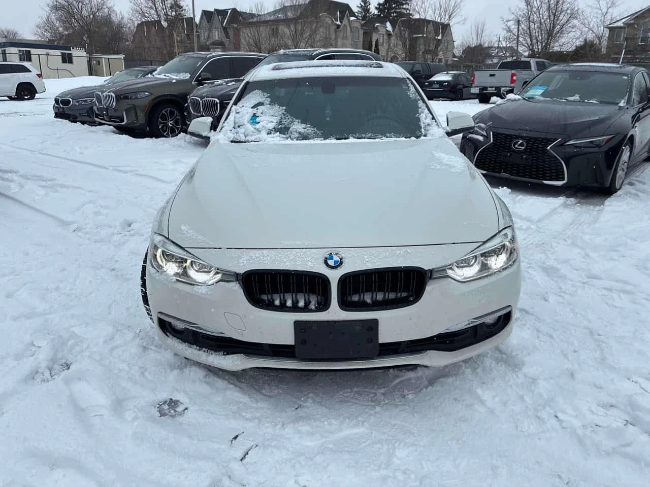 BMW 330 * 330i xDrive * CARFAX * ЦЕНА ДО БГ - изображение 5