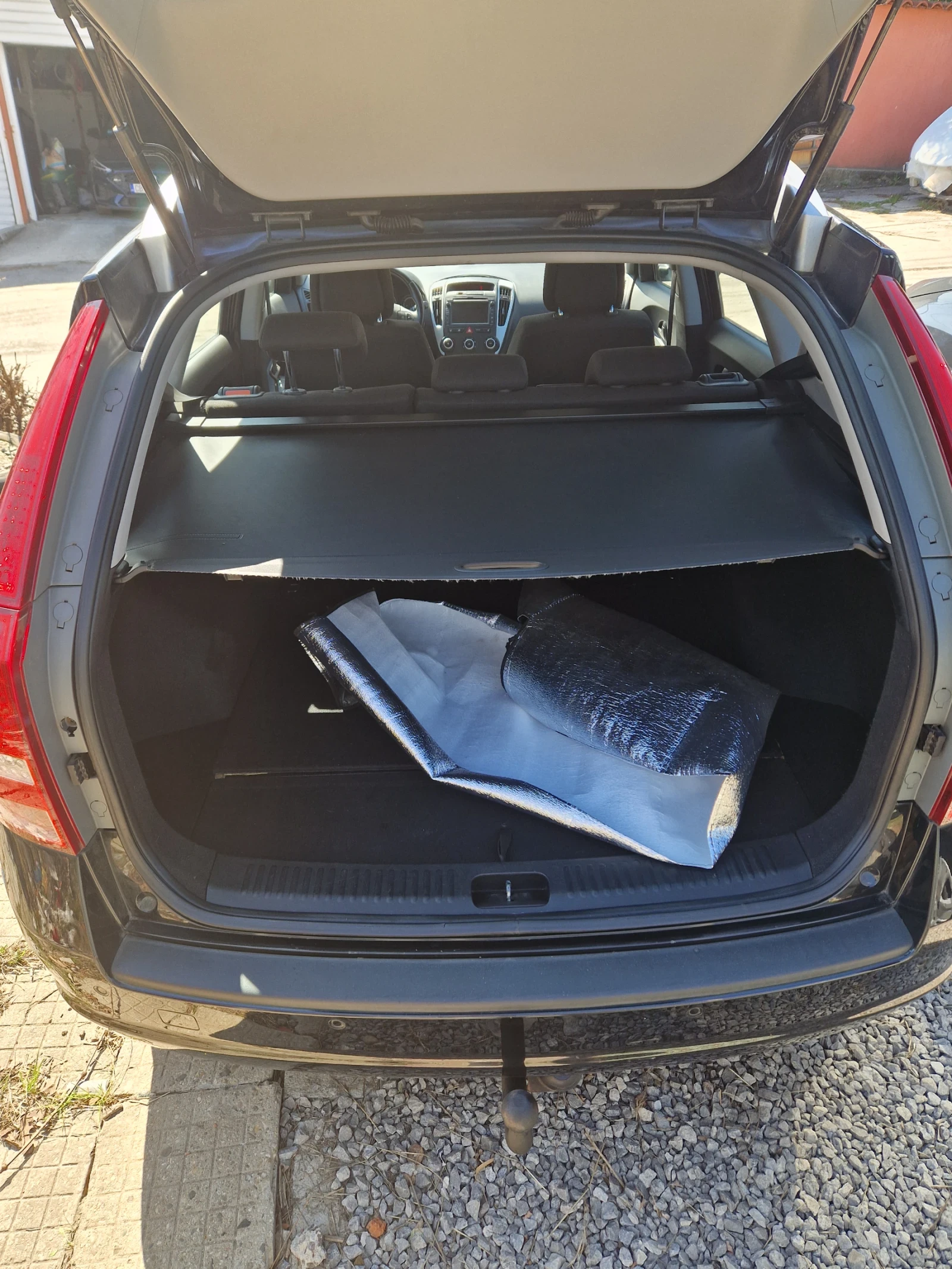 Kia Ceed 1.4  90  коня комби , снимка 10 - Автомобили и джипове - 53835048