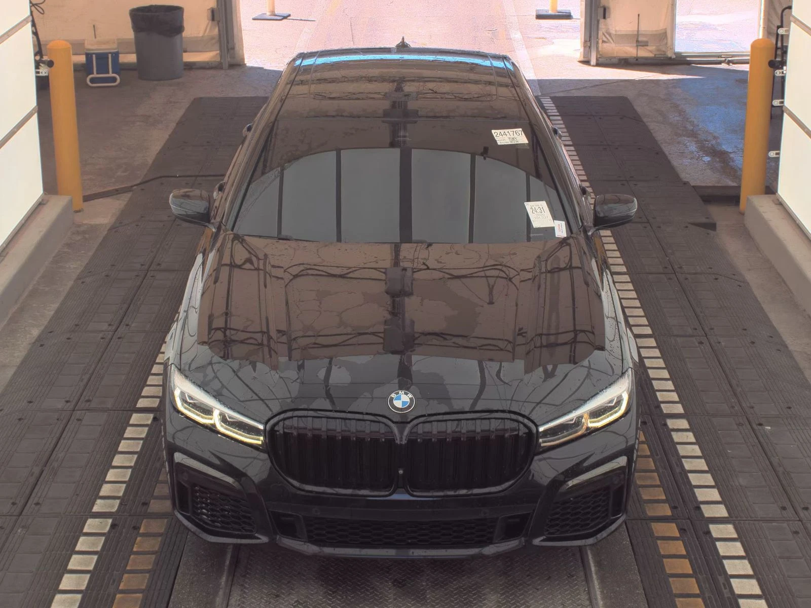 BMW 740 M* SPORT* ���������* 360������* LANE* ASSIST*  | Mobile.bg � ����������� 7