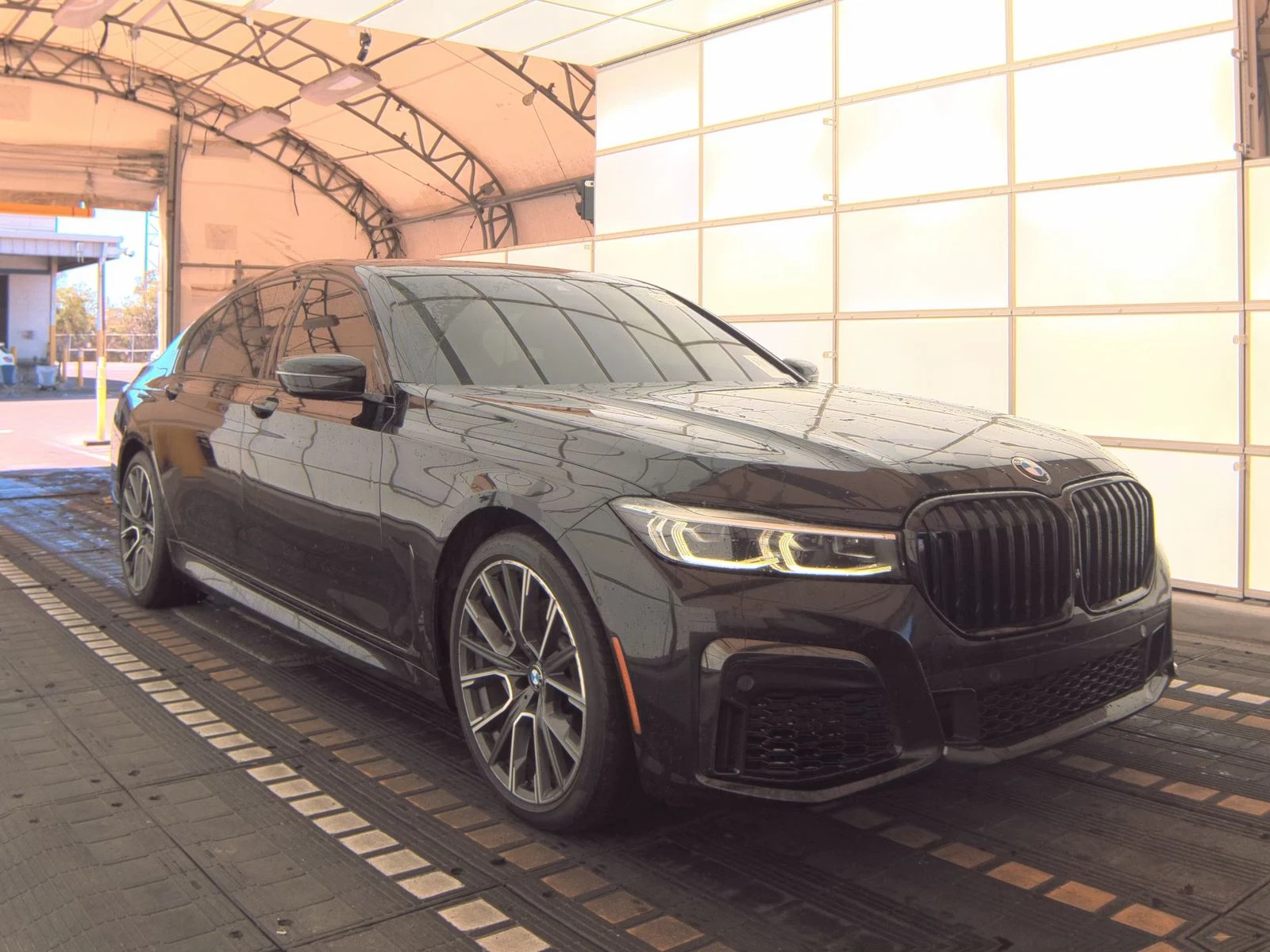 BMW 740 M* SPORT* ���������* 360������* LANE* ASSIST*  | Mobile.bg � ����������� 3