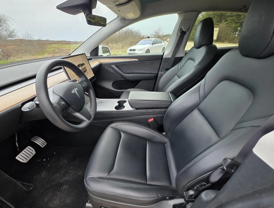 Tesla Model Y Performance с Гаранция, снимка 8 - Автомобили и джипове - 53968312