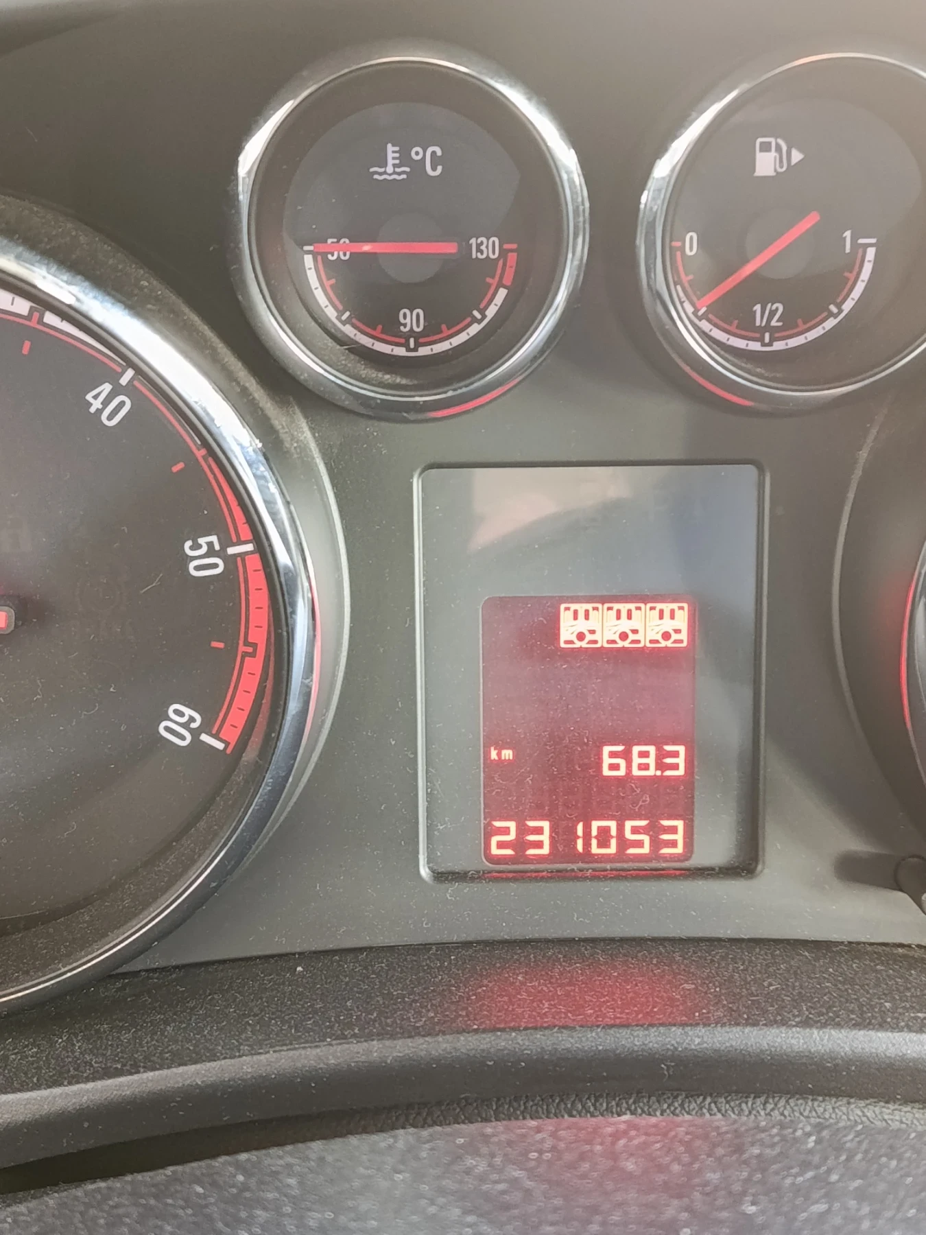 Opel Meriva 1.3 /75 CDTI, снимка 12 - Автомобили и джипове - 54346104