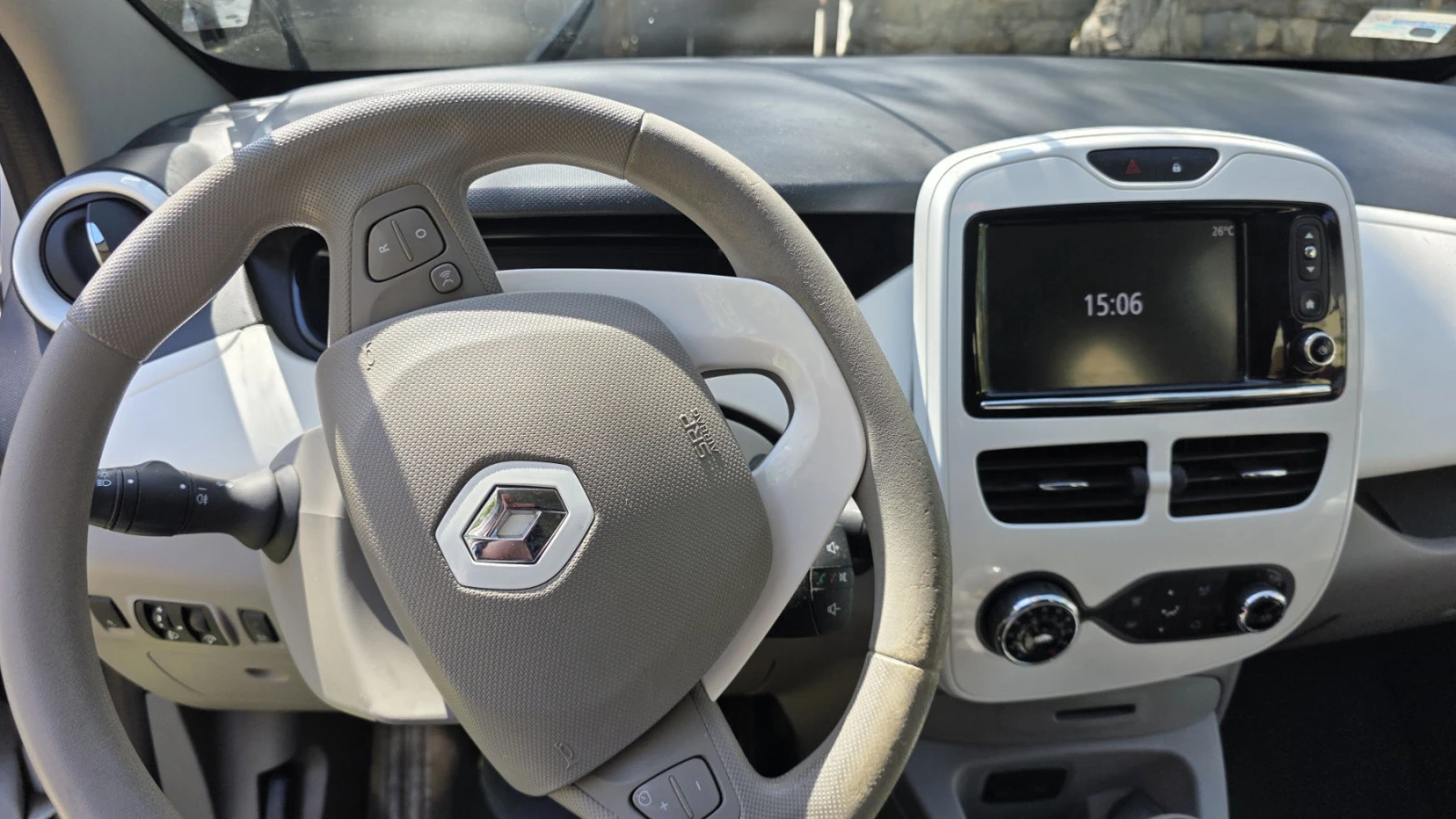 Renault Zoe ZE40, снимка 8 - Автомобили и джипове - 54623203