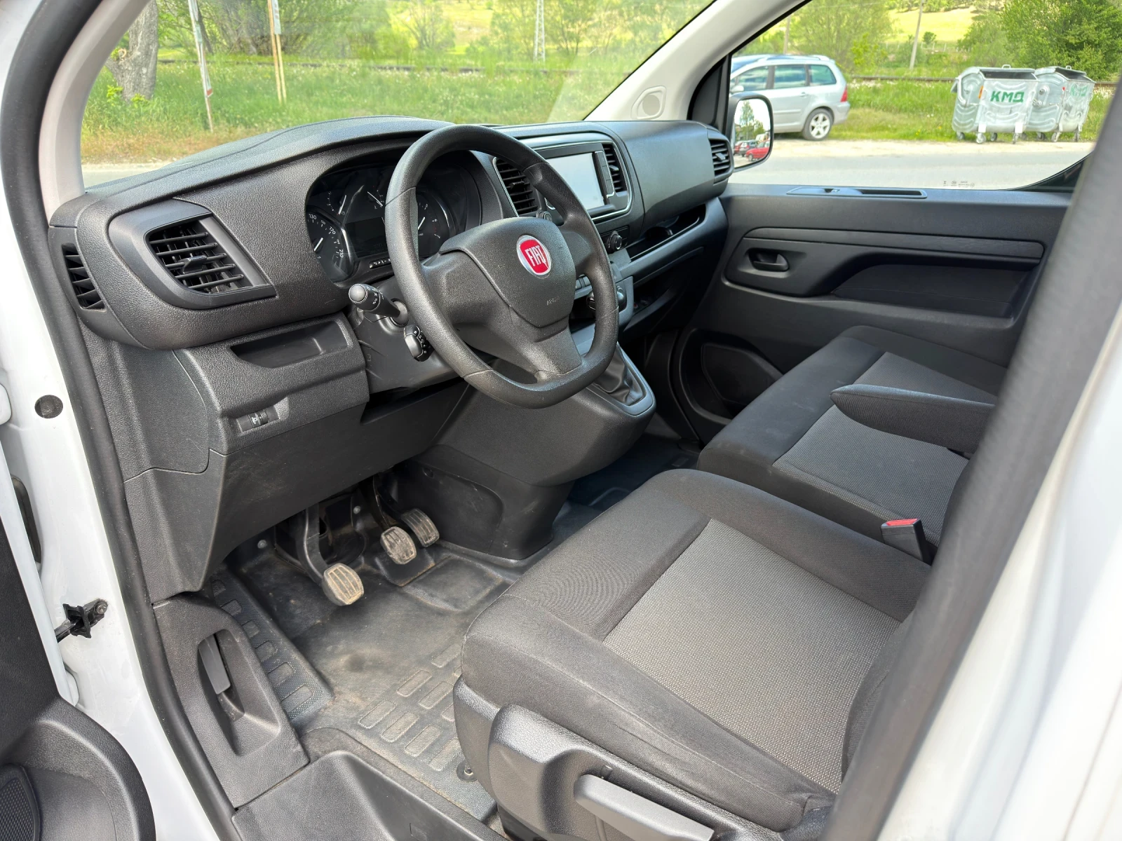 Peugeot Expert 1.5 Multijet 102HP L2H1, снимка 8 - Автомобили и джипове - 54644467