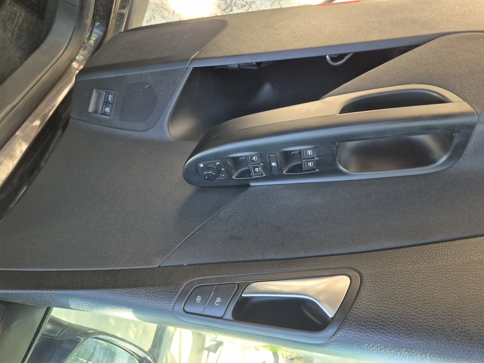 VW Passat 2.0 TDI Common Rail, снимка 17 - Автомобили и джипове - 54722301