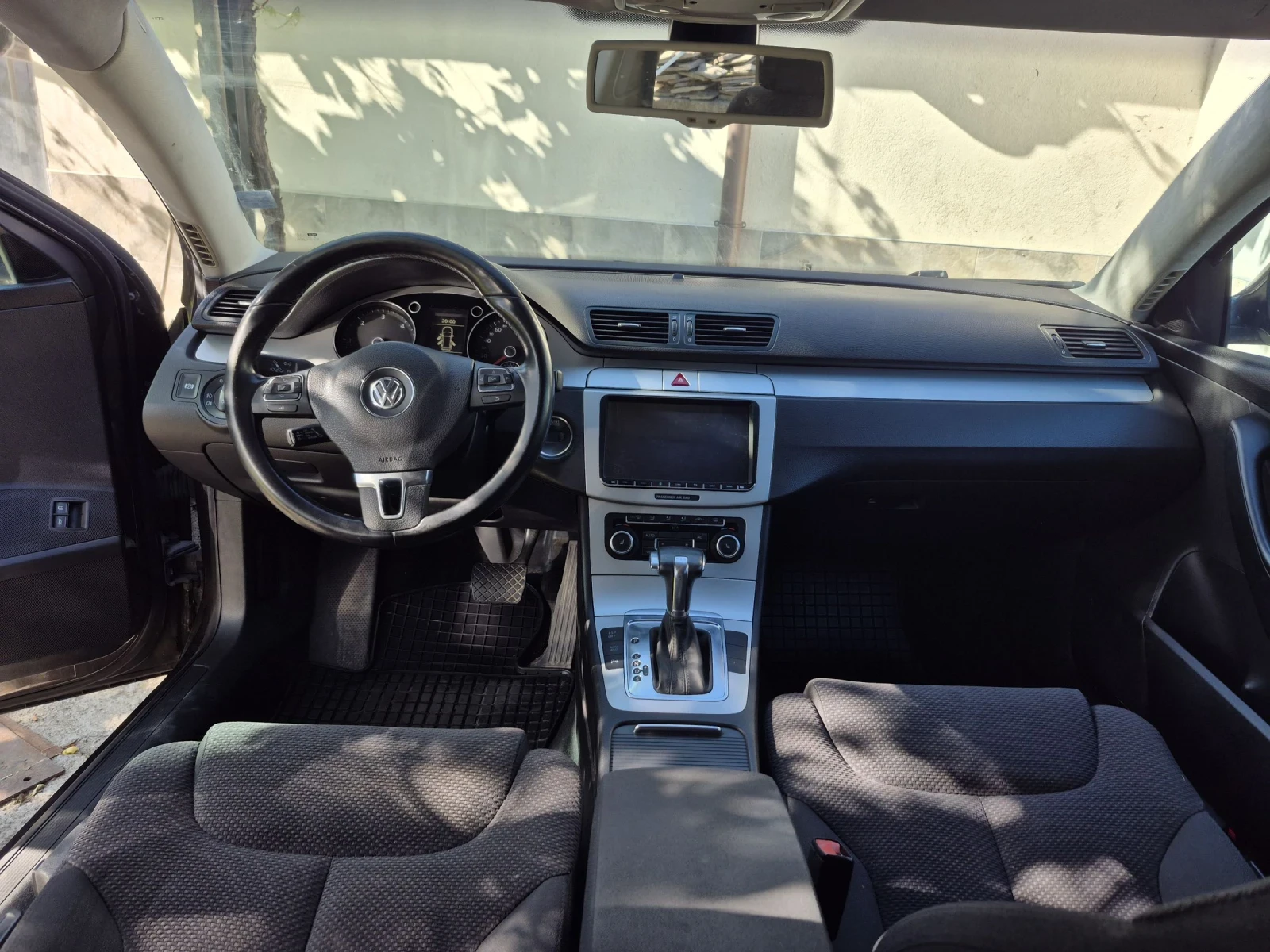 VW Passat 2.0 TDI Common Rail, снимка 14 - Автомобили и джипове - 54722301