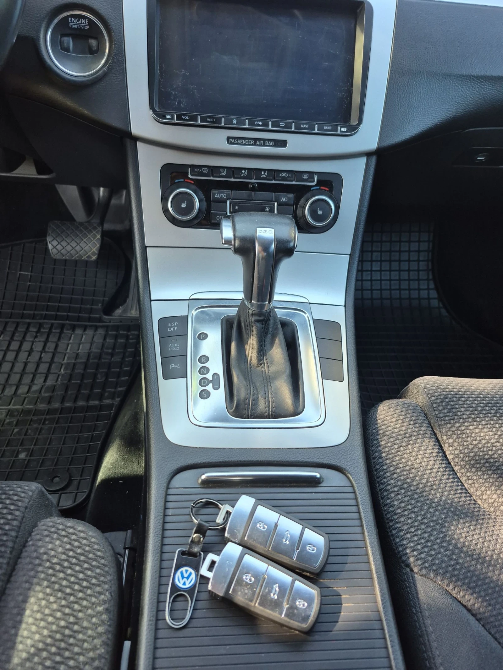 VW Passat 2.0 TDI Common Rail, снимка 12 - Автомобили и джипове - 54722301