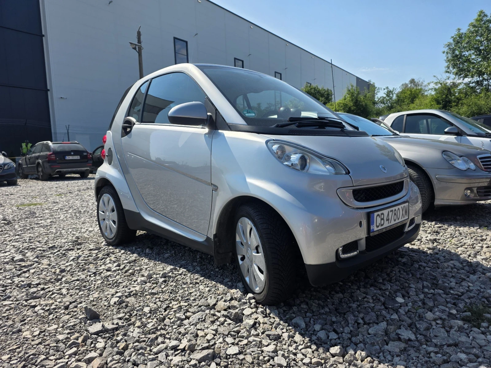Smart Fortwo Продавам Smart Fortwo 451   Безкомпромисно поддърж, снимка 3 - Автомобили и джипове - 54864466
