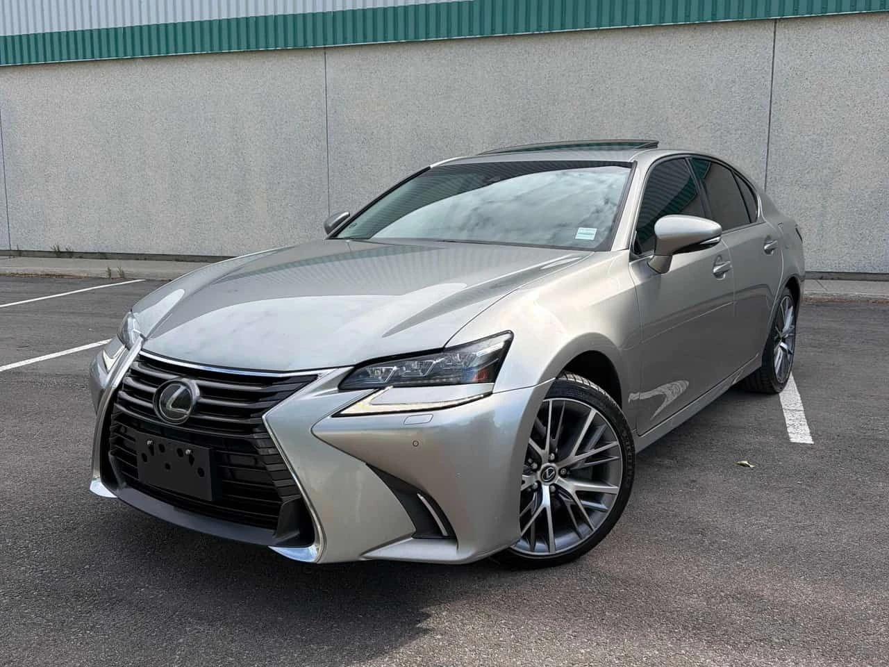 Lexus GS 350 ОБДУХВАНЕ * ПАНО * KEYLESS * CARFAX * АВТОКРЕДИТ