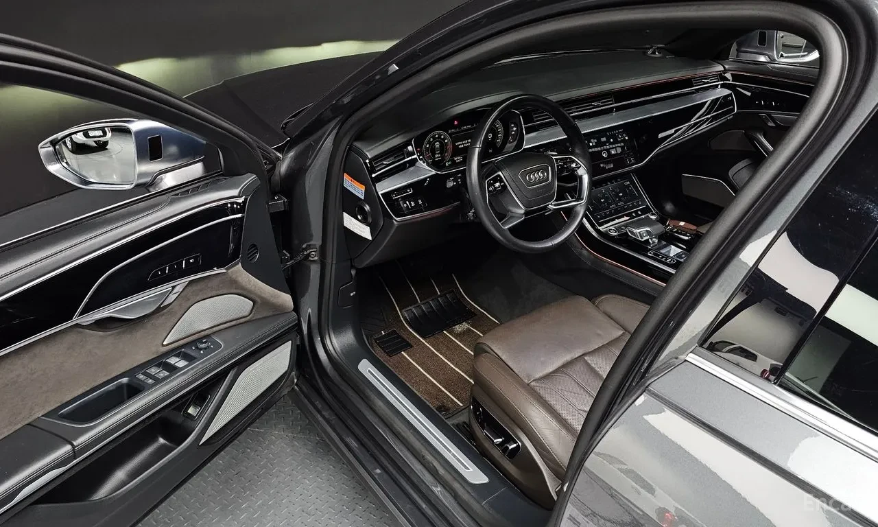 Audi A8 55 TFSI quattro LWB| V6| QUATTRO| MATRIX LED| , снимка 11 - Автомобили и джипове - 55044746