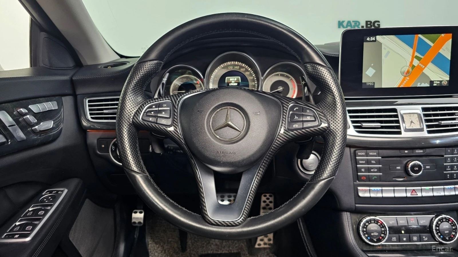 Mercedes-Benz CLS 350 4MATIC* КОЖА* ПОДГРЕВ* ОБДУХВ* PANO* 360, снимка 13 - Автомобили и джипове - 55106049