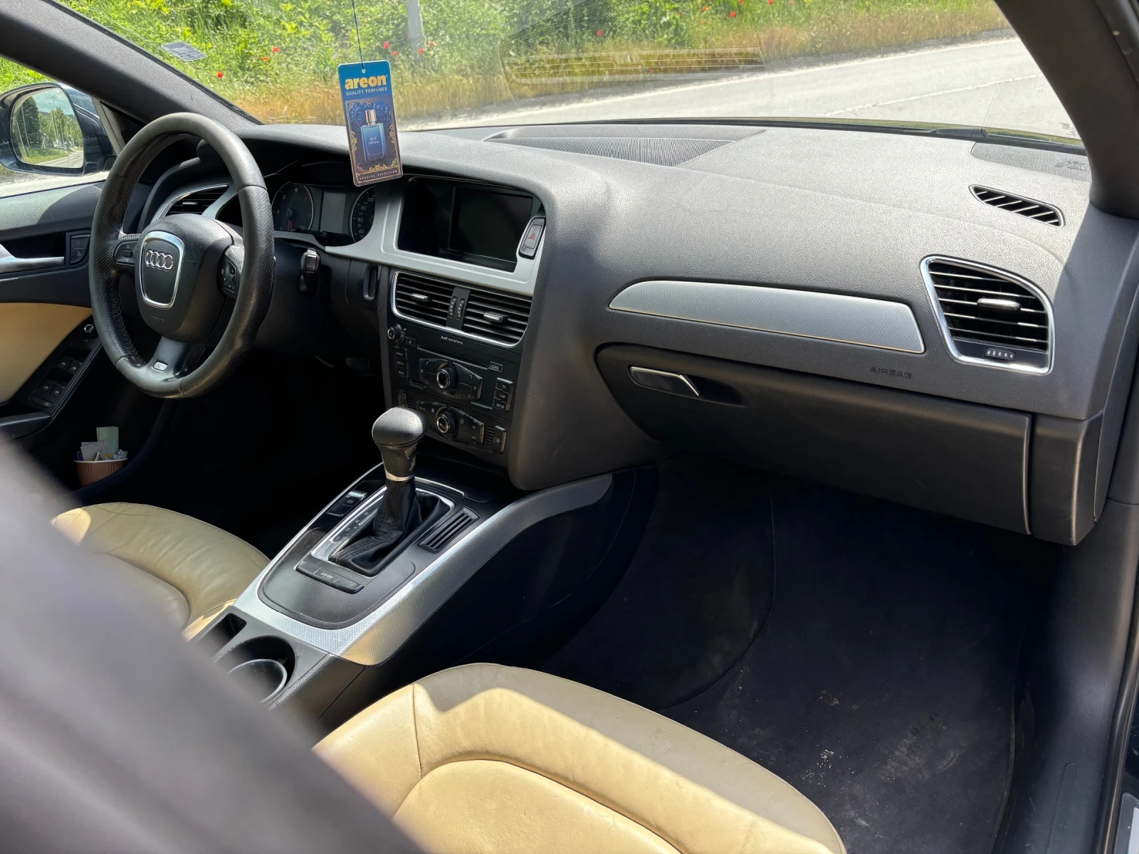 Audi A4 2.0, снимка 7 - Автомобили и джипове - 55160529