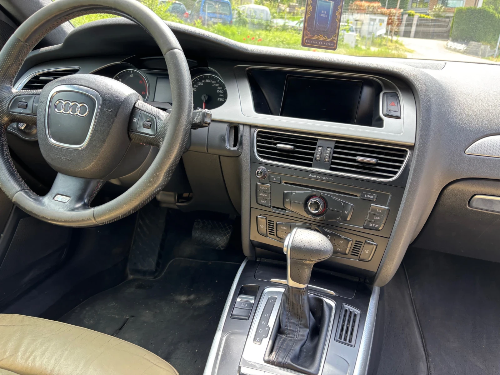 Audi A4 2.0, снимка 9 - Автомобили и джипове - 55160529