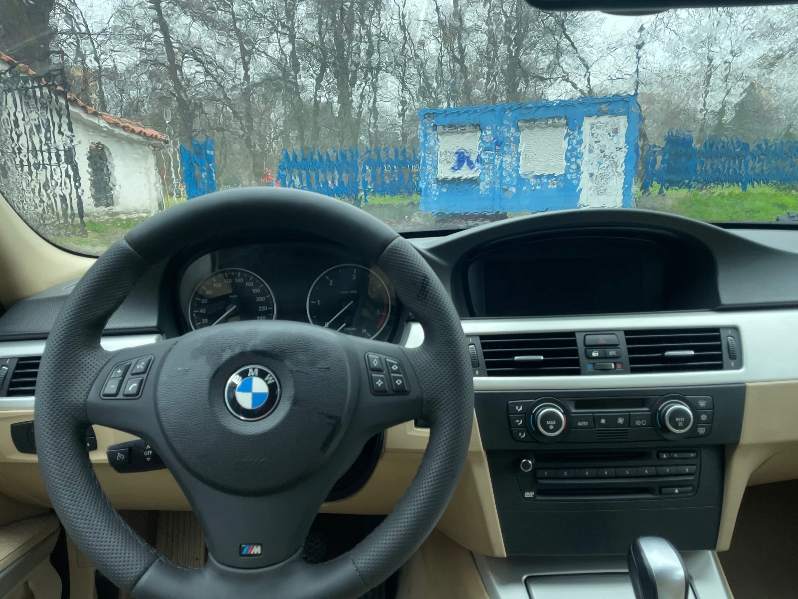 BMW 320 320d m sport, full, снимка 10 - Автомобили и джипове - 55291905