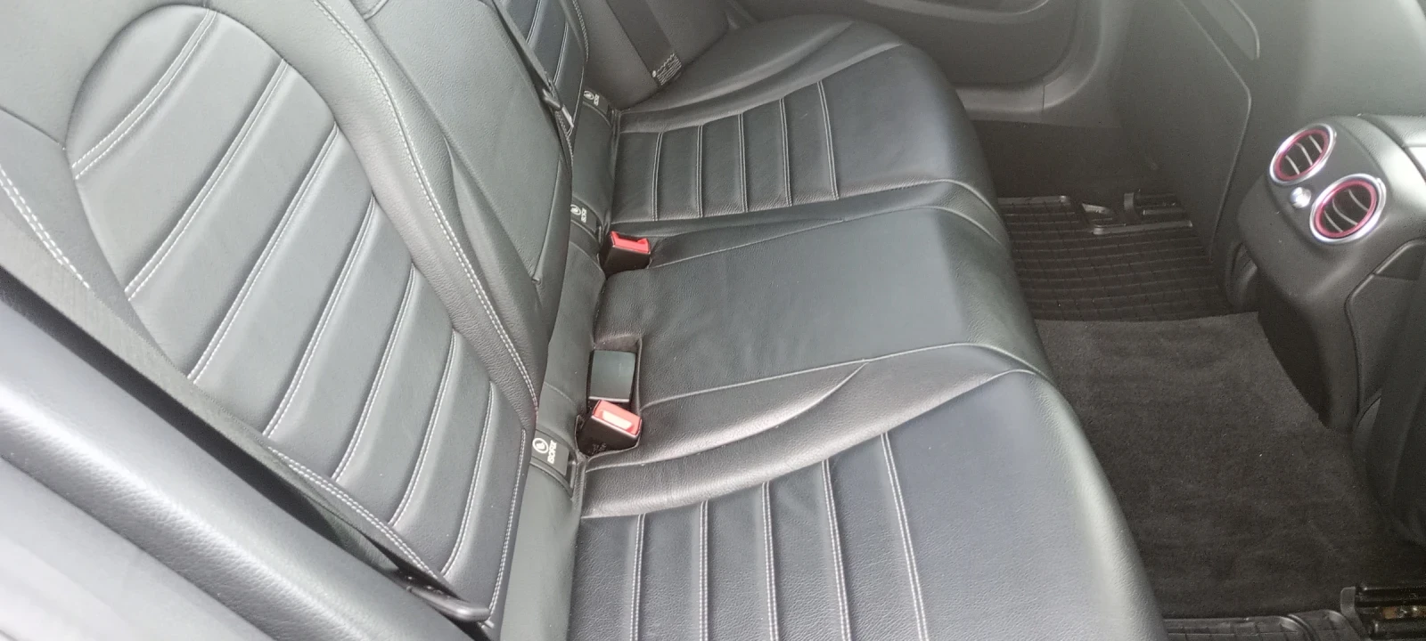 Mercedes-Benz C 300 AMG пакет, снимка 8 - Автомобили и джипове - 55506971