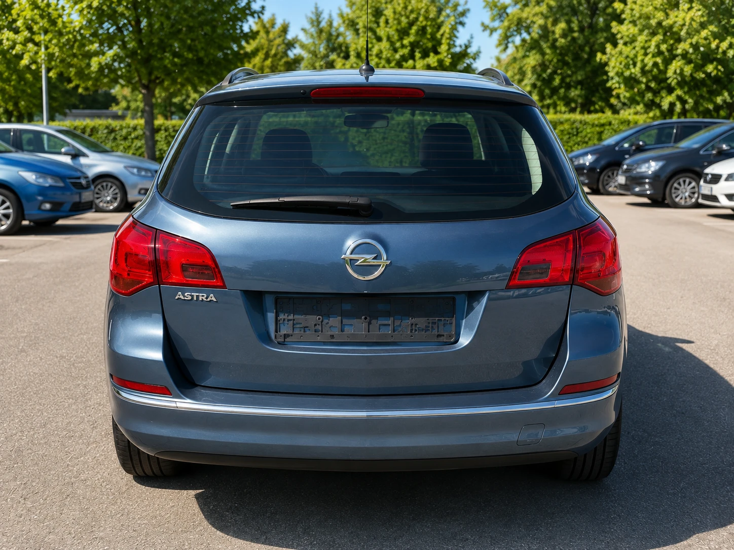 Opel Astra LPG 1.4 Turbo, снимка 4 - Автомобили и джипове - 55849455