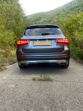     Mercedes-Benz GLC 250