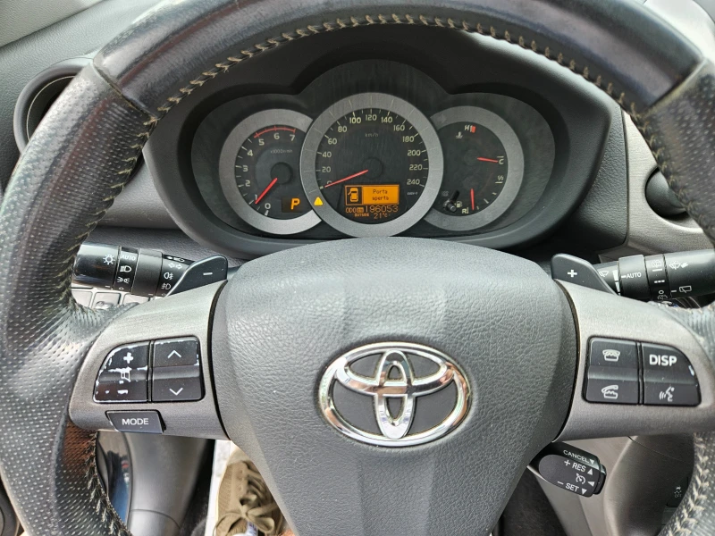 Toyota Rav4 2.2d-Full-AUTOMAT-4x4, снимка 16 - Автомобили и джипове - 47082927