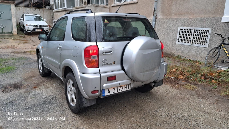 Toyota Rav4, снимка 7 - Автомобили и джипове - 48194382