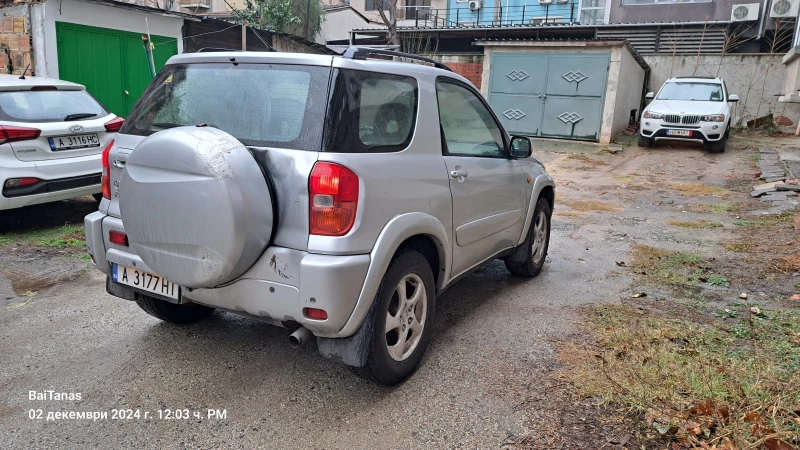 Toyota Rav4, снимка 6 - Автомобили и джипове - 48194382