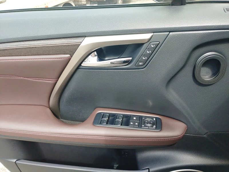 Lexus RX 450h Има видеоклип към обявата!, снимка 9 - Автомобили и джипове - 50995164