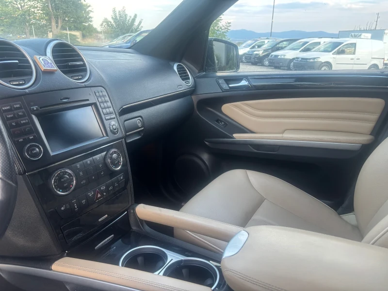 Mercedes-Benz ML 350, снимка 8 - Автомобили и джипове - 52688295