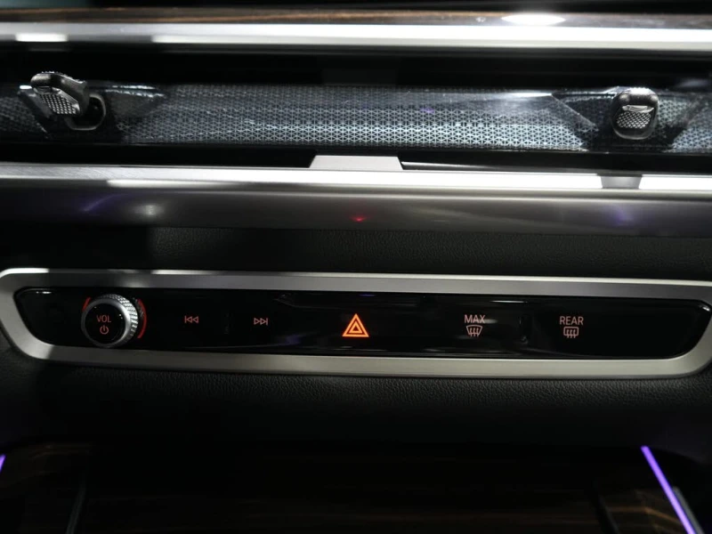 BMW X5 xDrive40i* AWD* АвтоКредит* (ЦЕНА ДО БГ), снимка 15 - Автомобили и джипове - 52536663