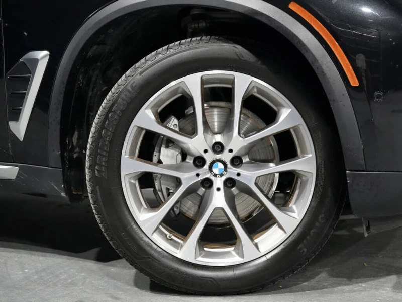 BMW X5 xDrive40i* AWD* АвтоКредит* (ЦЕНА ДО БГ), снимка 4 - Автомобили и джипове - 52536663