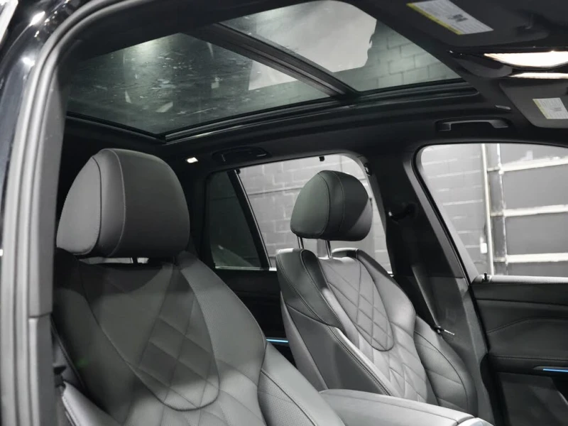 BMW X5 xDrive40i* AWD* АвтоКредит* (ЦЕНА ДО БГ), снимка 8 - Автомобили и джипове - 52536663